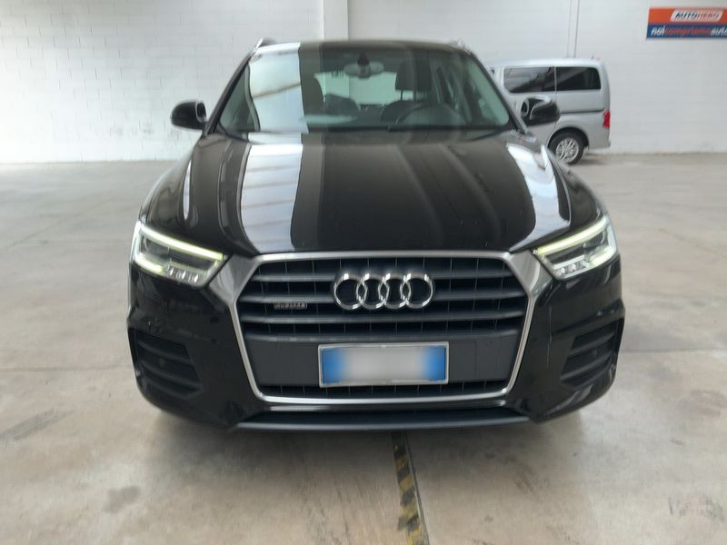 Audi Q3 2.0 TDI quattro Sport — zdjęcie 9