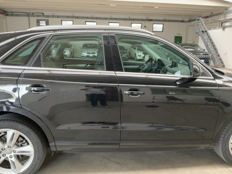 Audi Q3 2.0 TDI quattro Sport — zdjęcie 7