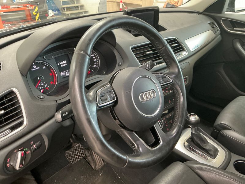 Audi Q3 2.0 TDI quattro Sport 2015 – снимка 27