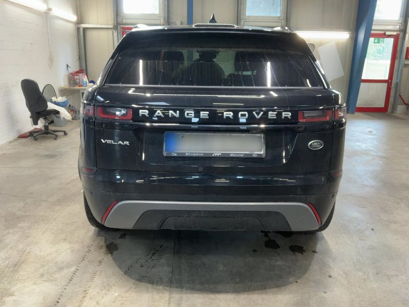 Land Rover Range Rover Velar P400e Plug-in Hybrid S — zdjęcie 5