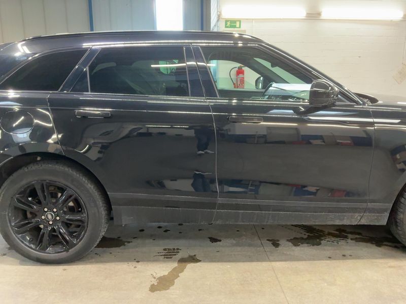Land Rover Range Rover Velar P400e Plug-in Hybrid S — zdjęcie 7