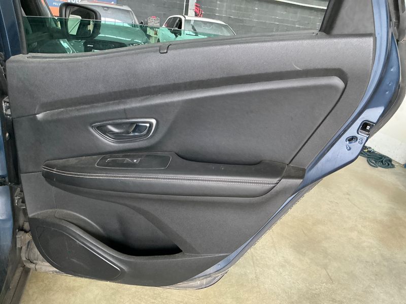 Renault Scenic 1.2 TCe Energy Intens 2017 – снимка 24