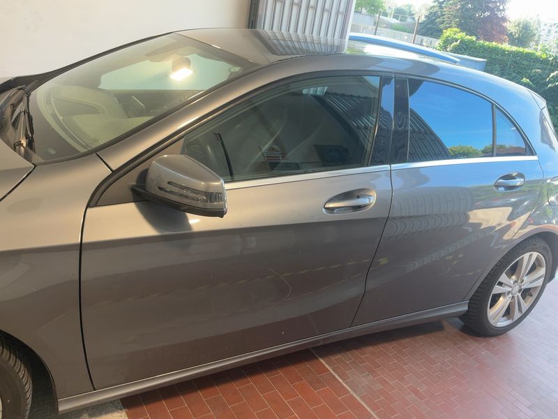 Mercedes-Benz A-Klasse A 180 CDI BlueEfficiency Urban — zdjęcie 4