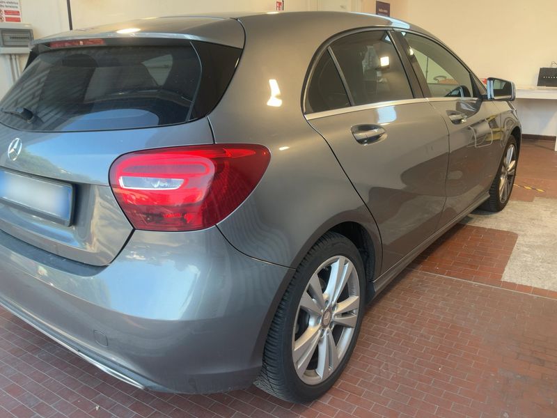 Mercedes-Benz A-Klasse A 180 CDI BlueEfficiency Urban — zdjęcie 6