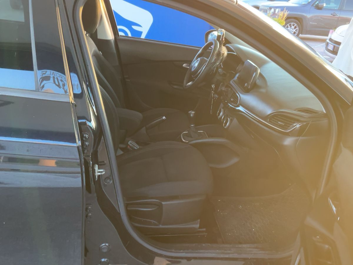 Fiat Tipo 2021 — photo 17