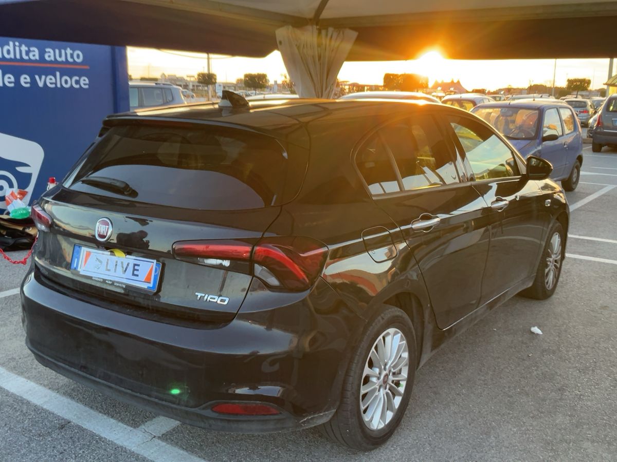 Fiat Tipo 2021 — photo 9