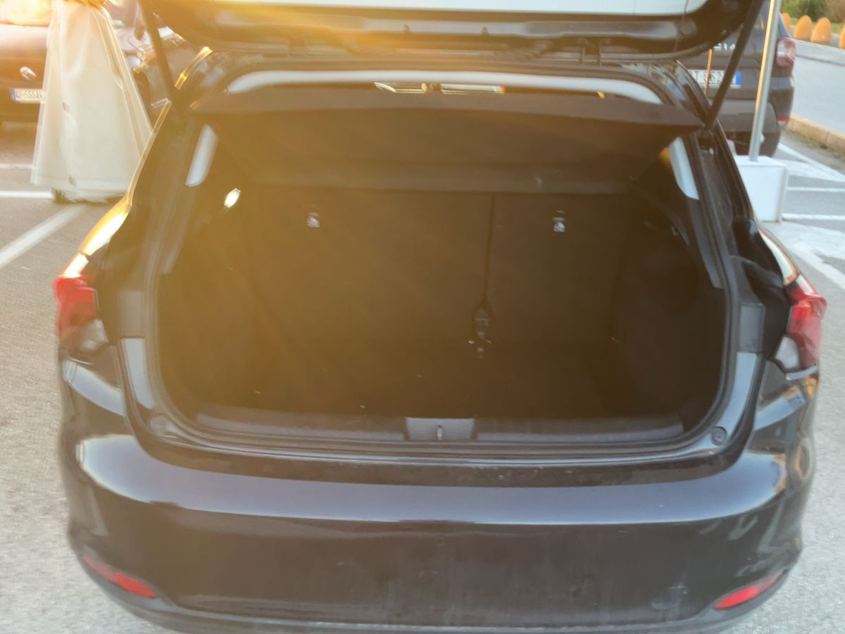 Fiat Tipo 2021 — photo 16