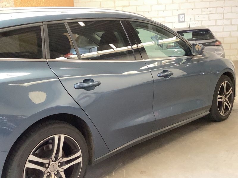 Ford Focus 2.0 TDCi EcoBlue Titanium 2020 – снимка 10