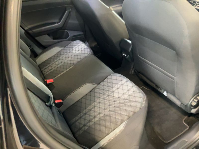 Volkswagen Polo 1.0 TSI R-Line — zdjęcie 14