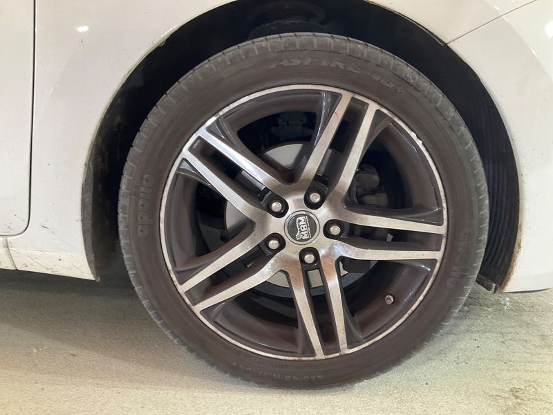 Hyundai i30 1.4 Europe plus 2014 – снимка 11