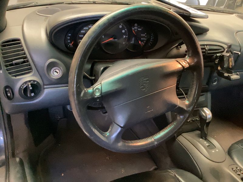 Porsche 911 996 Carrera Cabrio — zdjęcie 13