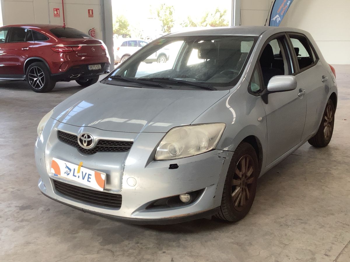 Toyota Auris 1.6 Sol