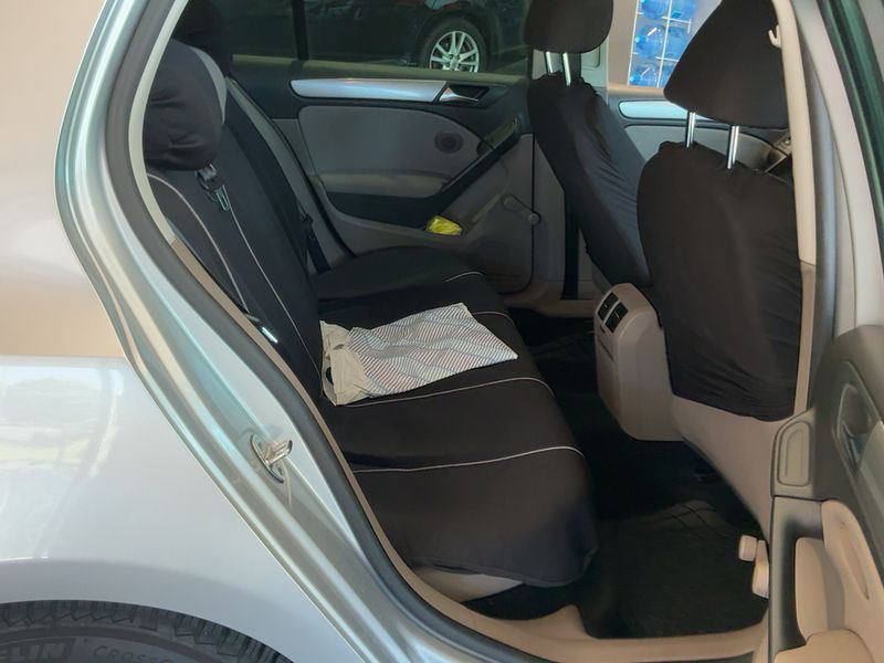 Volkswagen Golf VI 1.6 TDI Trendline BlueMotion Tech 2012 – снимка 19