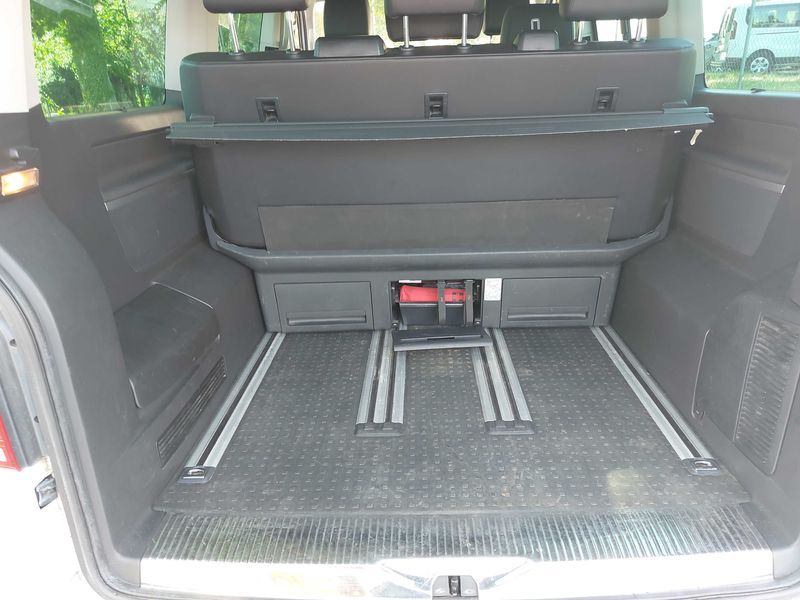 Volkswagen T6 Multivan 2.0 TDI Multivan Generation Six 4Motion — zdjęcie 9
