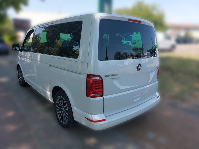 Volkswagen T6 Multivan 2.0 TDI Multivan Generation Six 4Motion — zdjęcie 3