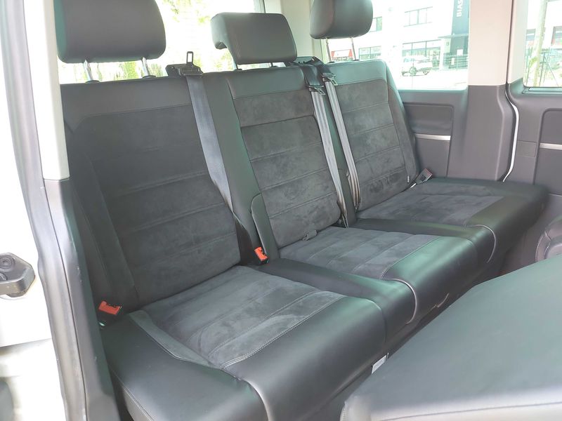 Volkswagen T6 Multivan 2.0 TDI Multivan Generation Six 4Motion — zdjęcie 13