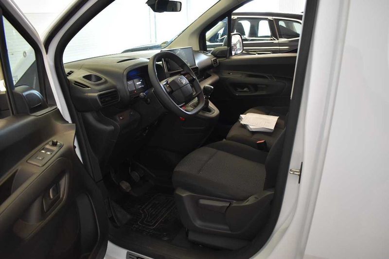 Toyota ProAce City 1.5 D-4D L2 Meister — zdjęcie 5