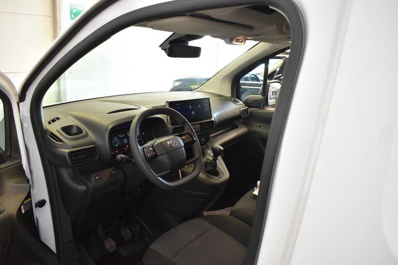 Toyota ProAce City 1.5 D-4D L2 Meister — zdjęcie 6