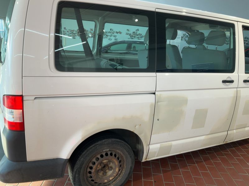 Volkswagen T5 Kombi 2.0 TDI — zdjęcie 6