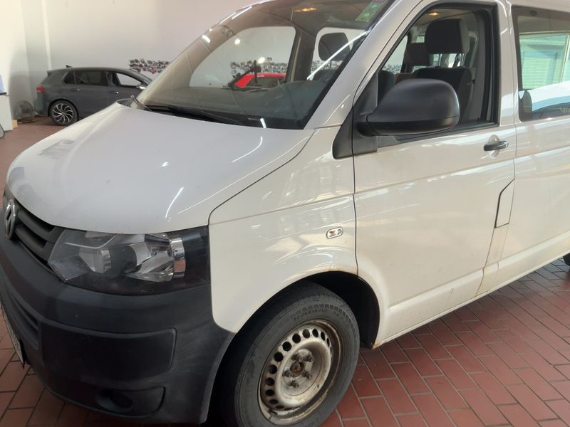 Volkswagen T5 Kombi 2.0 TDI — zdjęcie 2