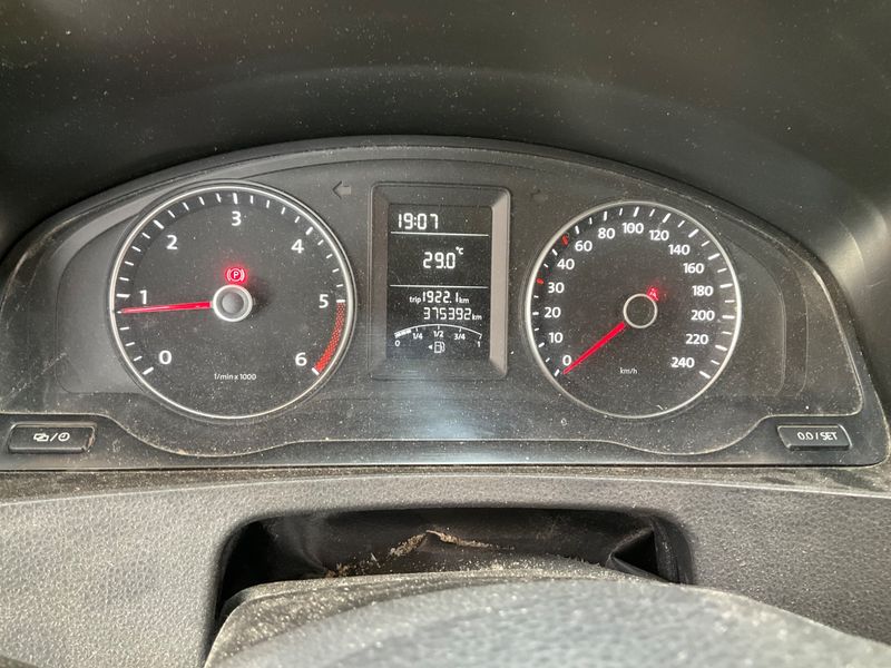 Volkswagen T5 Kombi 2.0 TDI — zdjęcie 13