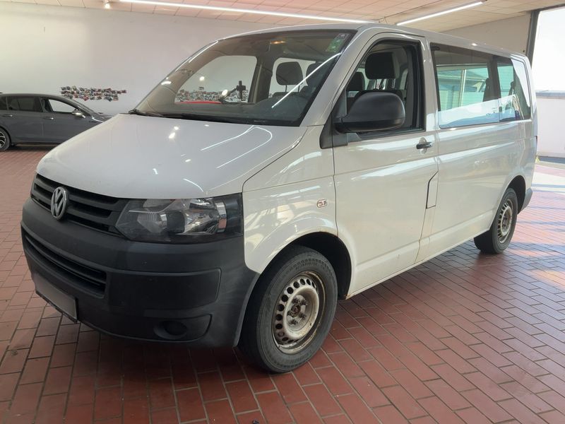 Volkswagen T5 Kombi 2.0 TDI