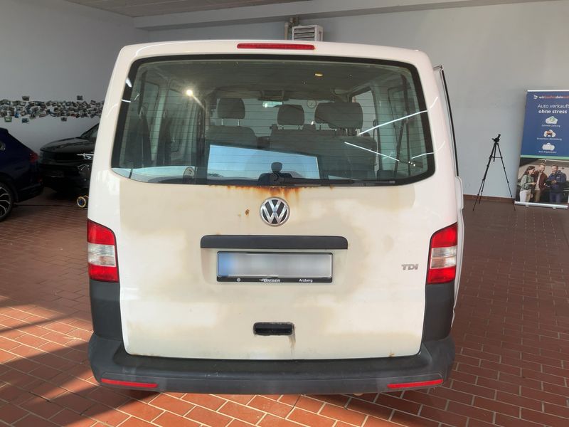 Volkswagen T5 Kombi 2.0 TDI — zdjęcie 5
