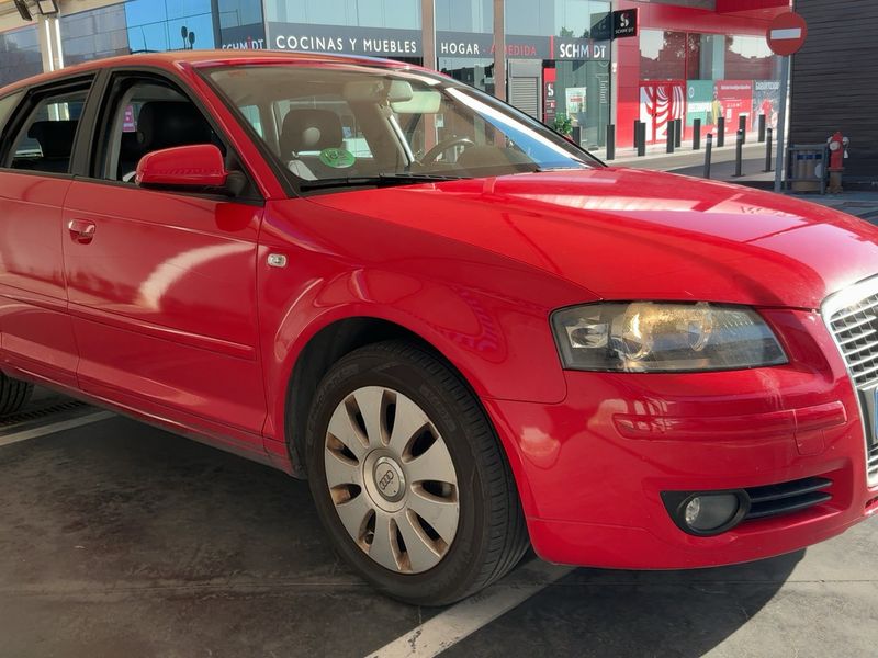 Audi A3 Sportback 1.4 TFSI Attraction — zdjęcie 8