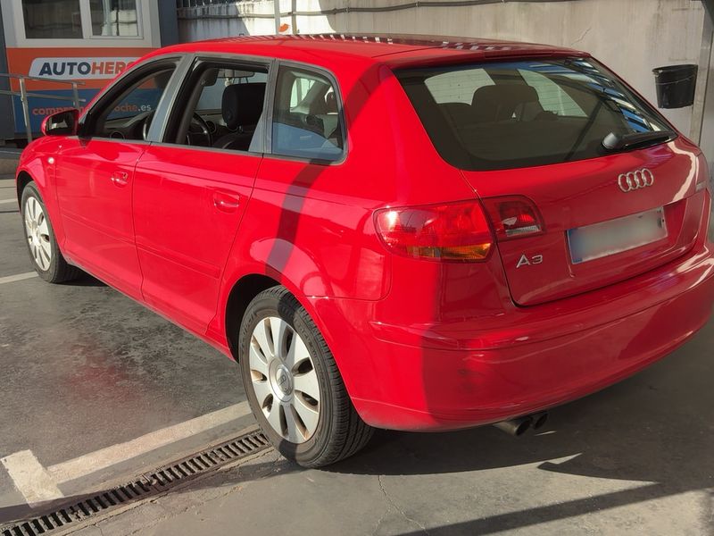 Audi A3 Sportback 1.4 TFSI Attraction — zdjęcie 3