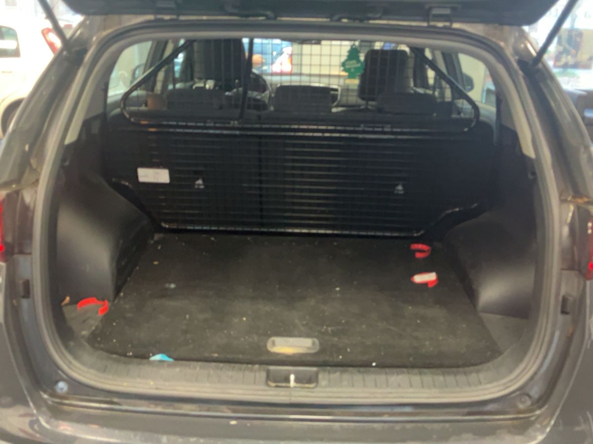 Kia Sportage 2021 — photo 16