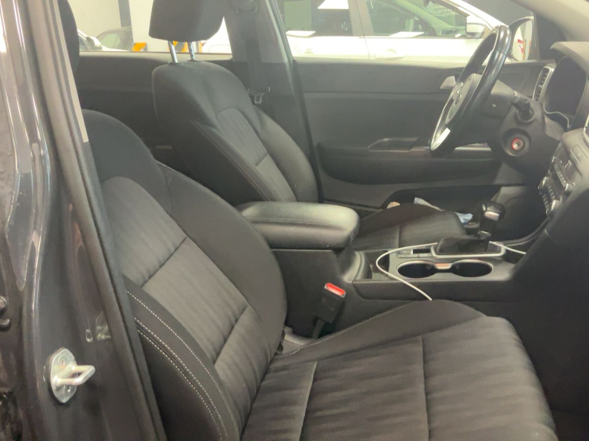 Kia Sportage 2021 — photo 17