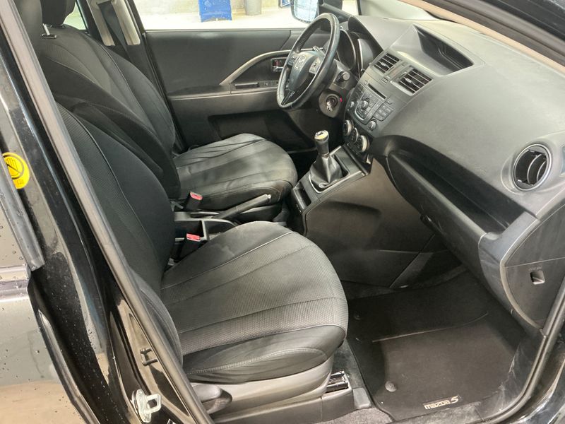 Mazda 5 1.6 CD Diesel Takumi — zdjęcie 3