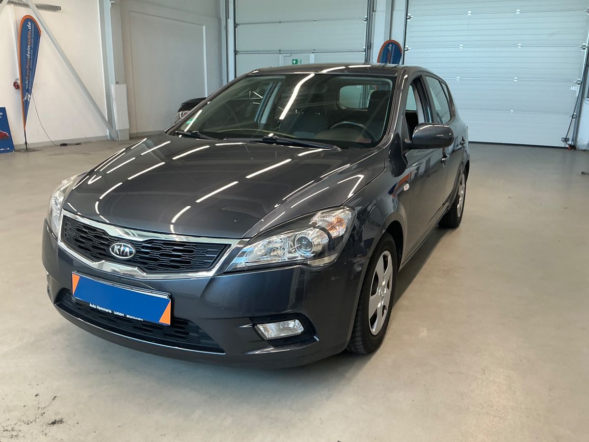 Kia cee'd 2011
