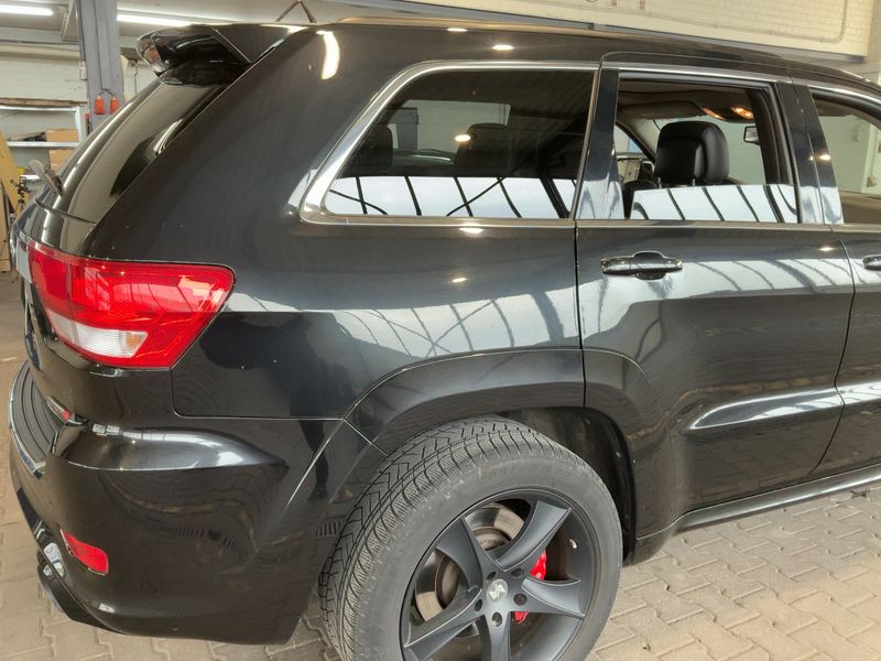 Jeep Grand Cherokee 6.4 V8 HEMI SRT — zdjęcie 6