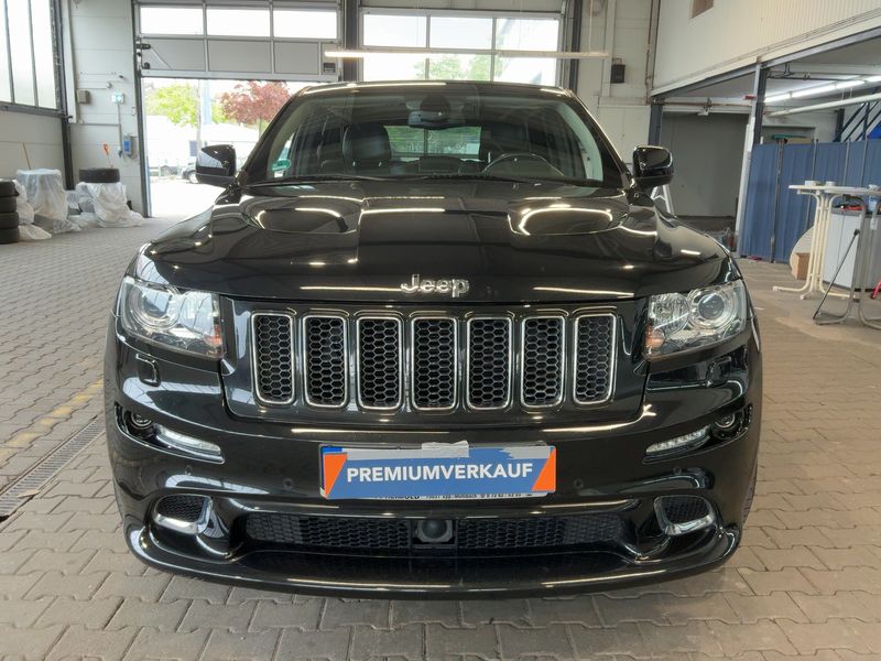 Jeep Grand Cherokee 6.4 V8 HEMI SRT — zdjęcie 9