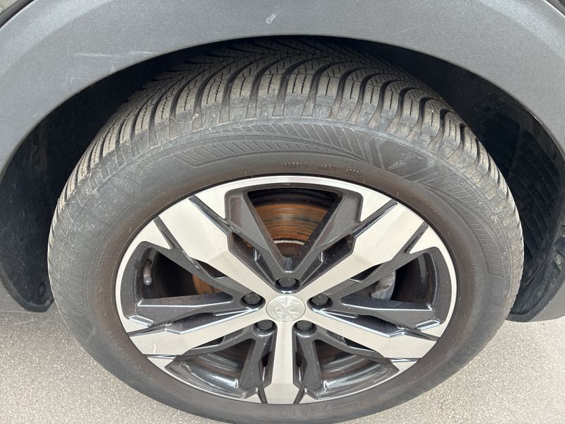Peugeot 3008 1.2 PureTech Allure 2023 – снимка 18