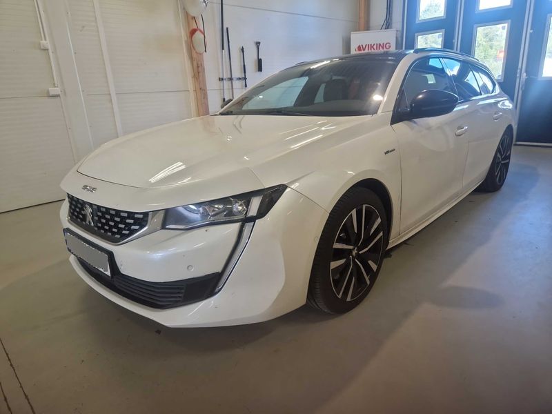 Peugeot 508 1.6 Hybrid 225 GT — zdjęcie 2