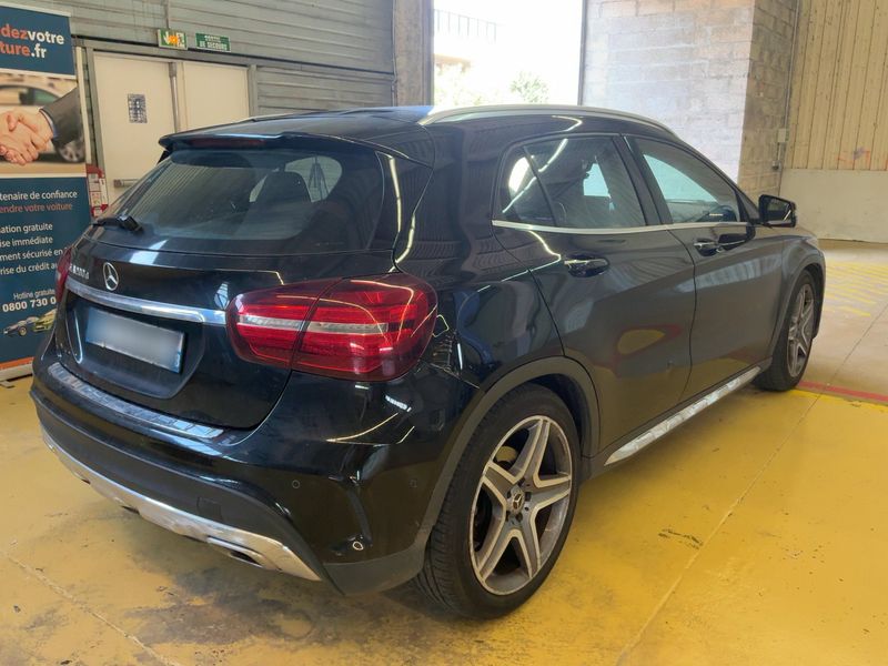Mercedes-Benz GLA-Klasse GLA 200 d Fascination — zdjęcie 6
