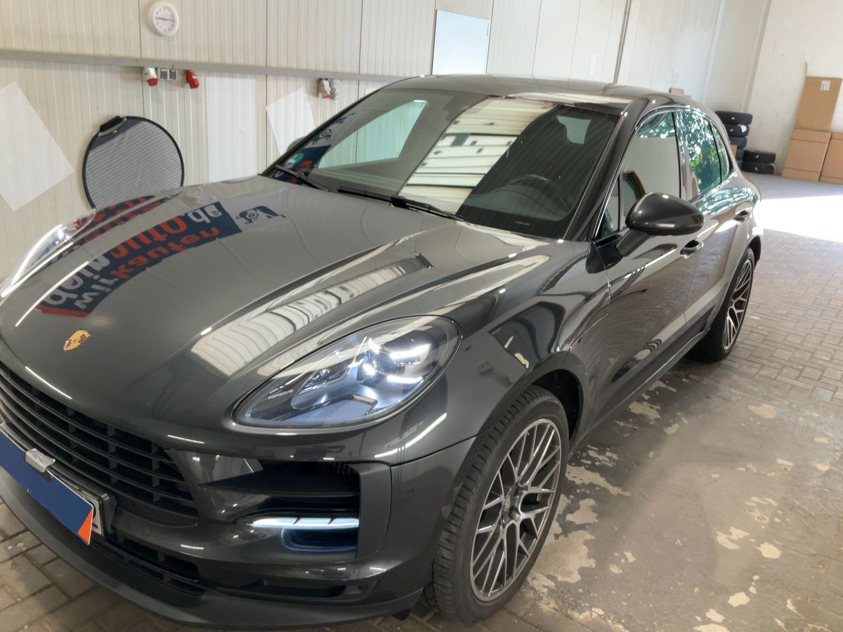Porsche Macan S