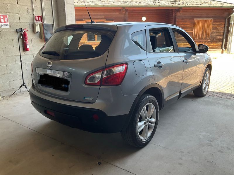 Nissan Qashqai 1.5 Turbodiesel Acenta 2011 – снимка 2