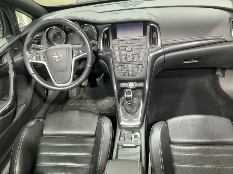 Opel Cascada 1.4 Turbo Active ecoFlex — zdjęcie 12
