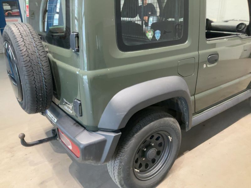 Suzuki Jimny 1.5 Comfort Allgrip NFZ — zdjęcie 6