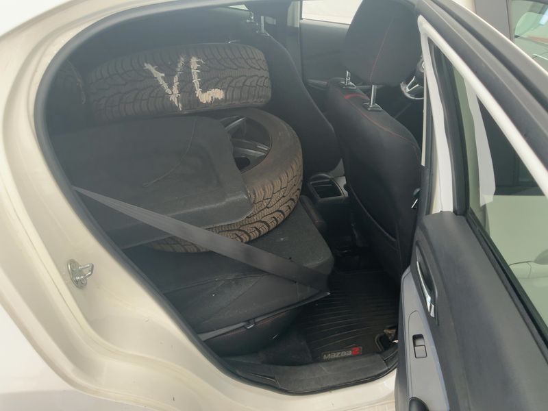Mazda 2 1.5 Diesel Sports-Line — zdjęcie 14
