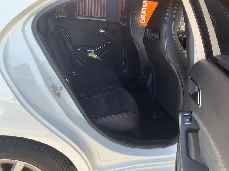 Mercedes-Benz A-Klasse A 180 CDI BlueEfficiency Style — zdjęcie 14