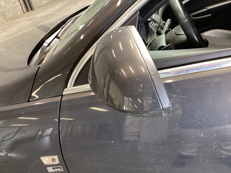 Opel Insignia 1.4 Turbo 150 Jahre Opel 2012 – снимка 33