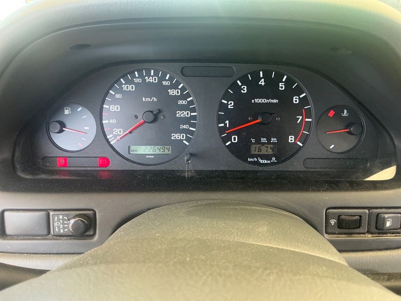 Nissan Maxima 2.0 V6 1999 – снимка 4