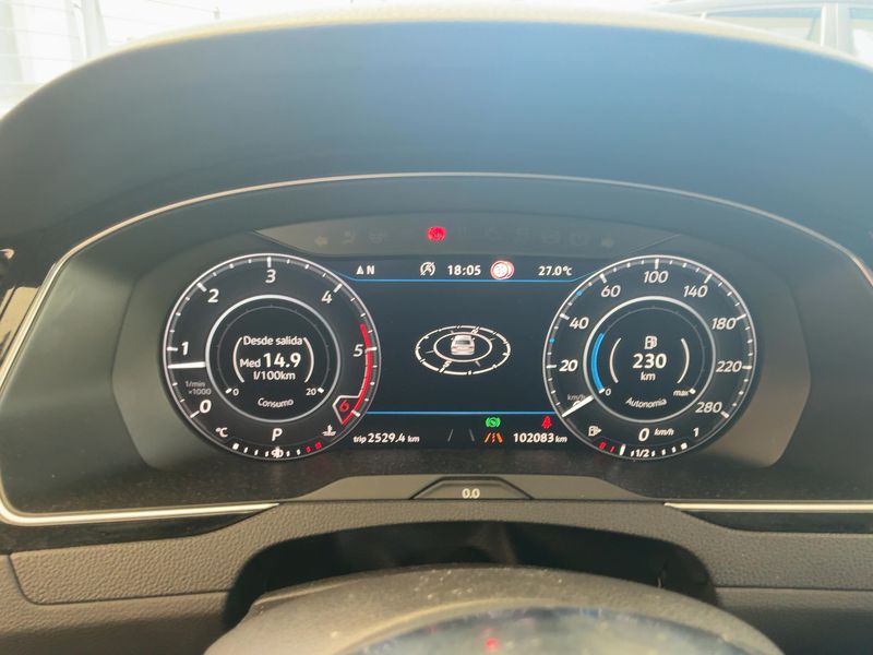Volkswagen Arteon 2.0 TDI R-Line — zdjęcie 13