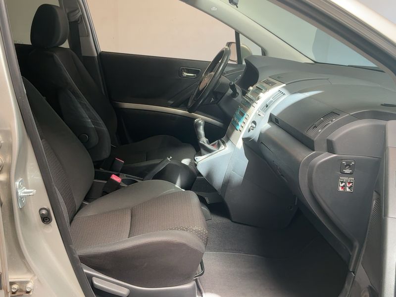 Toyota Corolla Verso 2.2 D-4D Les bleus — zdjęcie 11