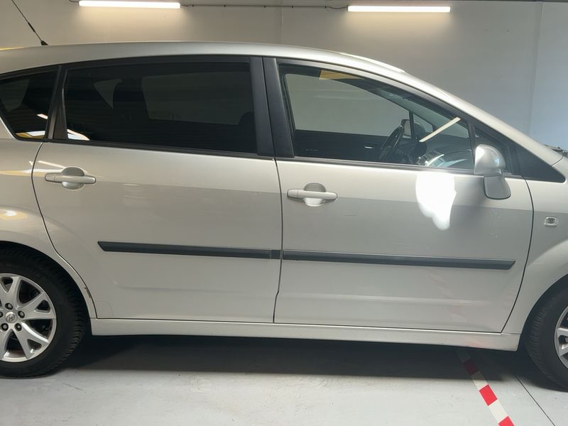Toyota Corolla Verso 2.2 D-4D Les bleus — zdjęcie 7