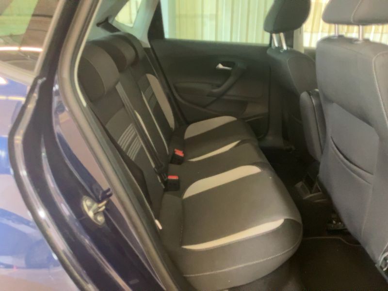 Volkswagen Polo 1.2 TSI Life — zdjęcie 14